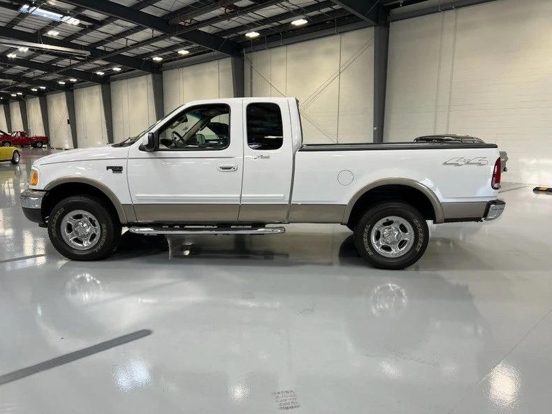 2003 Ford F-150 10th Gen - Image 6 of 23
