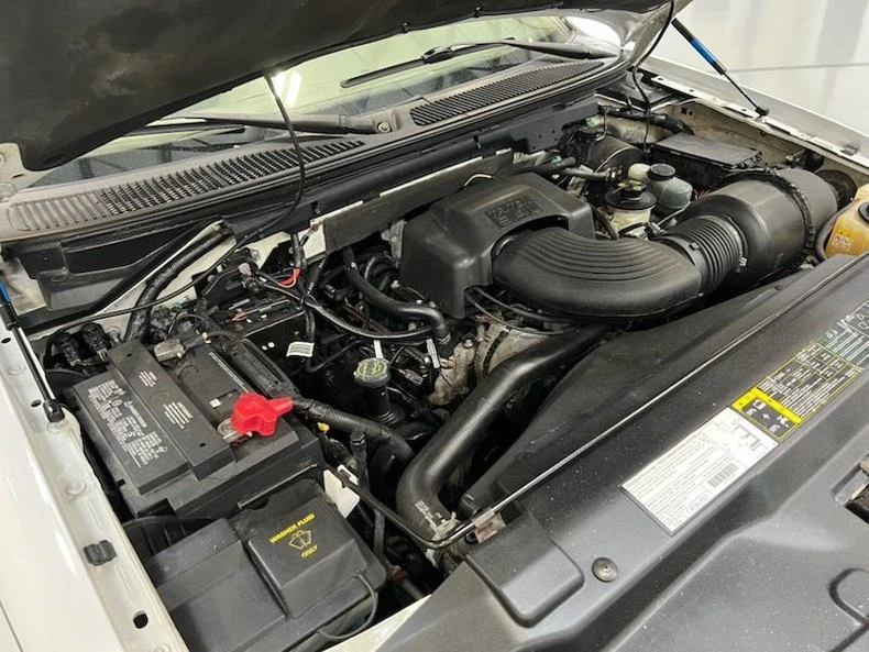 2003 Ford F-150 10th Gen - Image 22 of 23