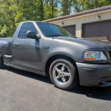 2003 Ford F150 Lightning SVT