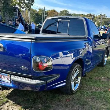 2003 Ford F150 Lightning