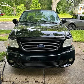2003 Ford F150 Lightning