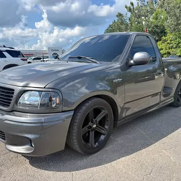 2003 Ford F-150 SVT Lightning