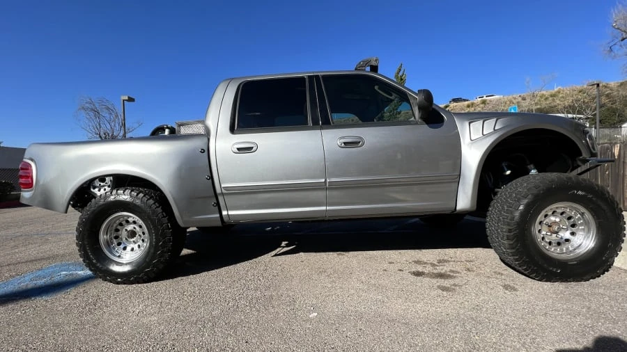 2003 Ford F-150 10th Gen - Image 2 of 8