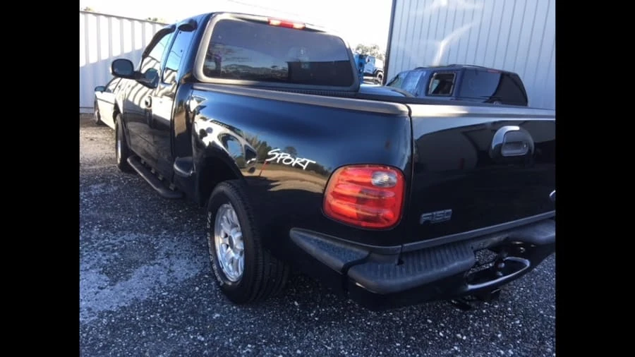 2003 Ford F-150 10th Gen - Image 2 of 3