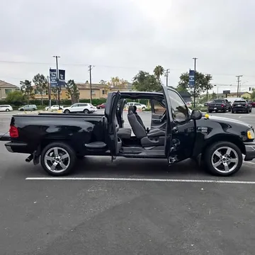2003 Ford F150 Regular Cab XL Pickup 2D 6 1/2 ft