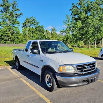 2003 Ford F-150 XLT Regular Cab