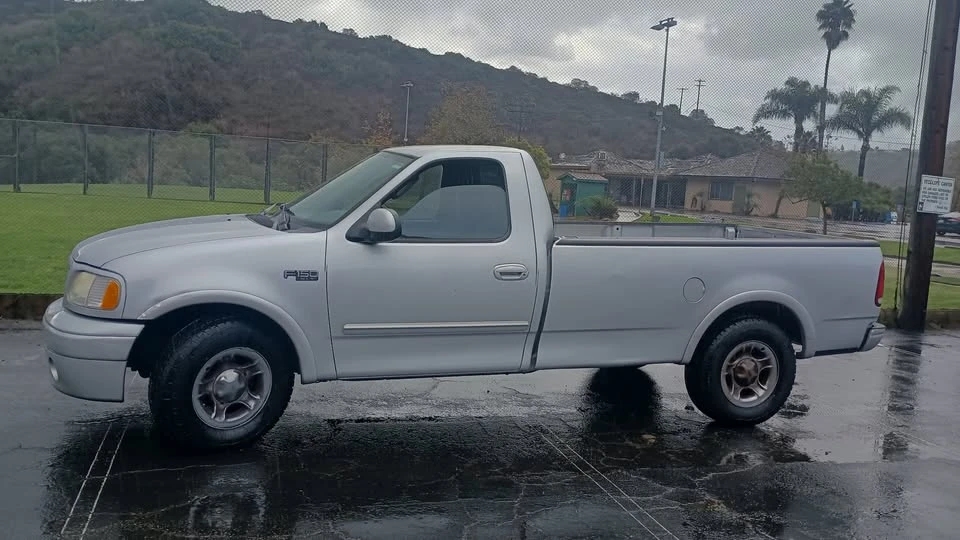 2003 Ford F-150 10th Gen - Image 2 of 7