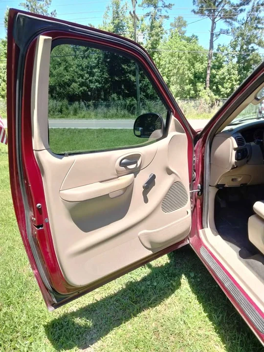 2003 Ford F-150 10th Gen - Image 5 of 16