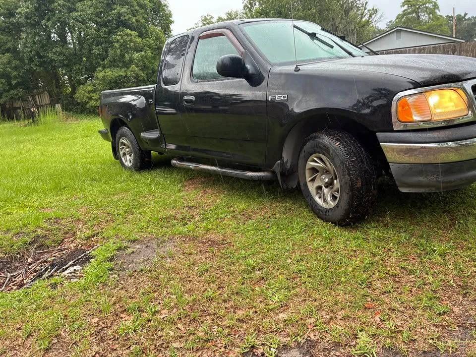 2003 Ford F-150 10th Gen - Image 2 of 7
