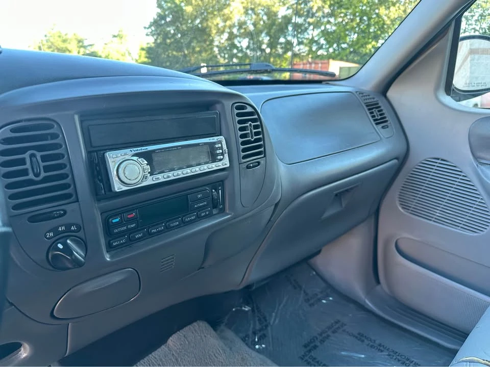 2003 Ford F-150 10th Gen - Image 14 of 17