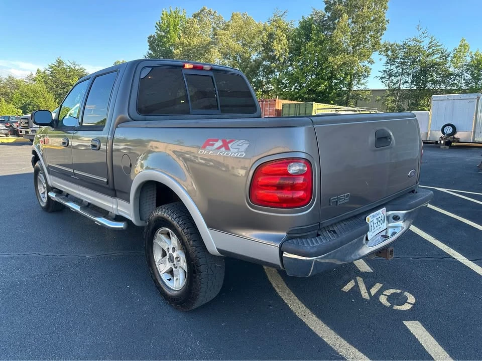 2003 Ford F-150 10th Gen - Image 8 of 17