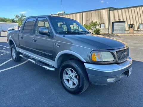 2003 Ford F150 SuperCrew Cab Lariat Pickup 4D 5 1/2 ft