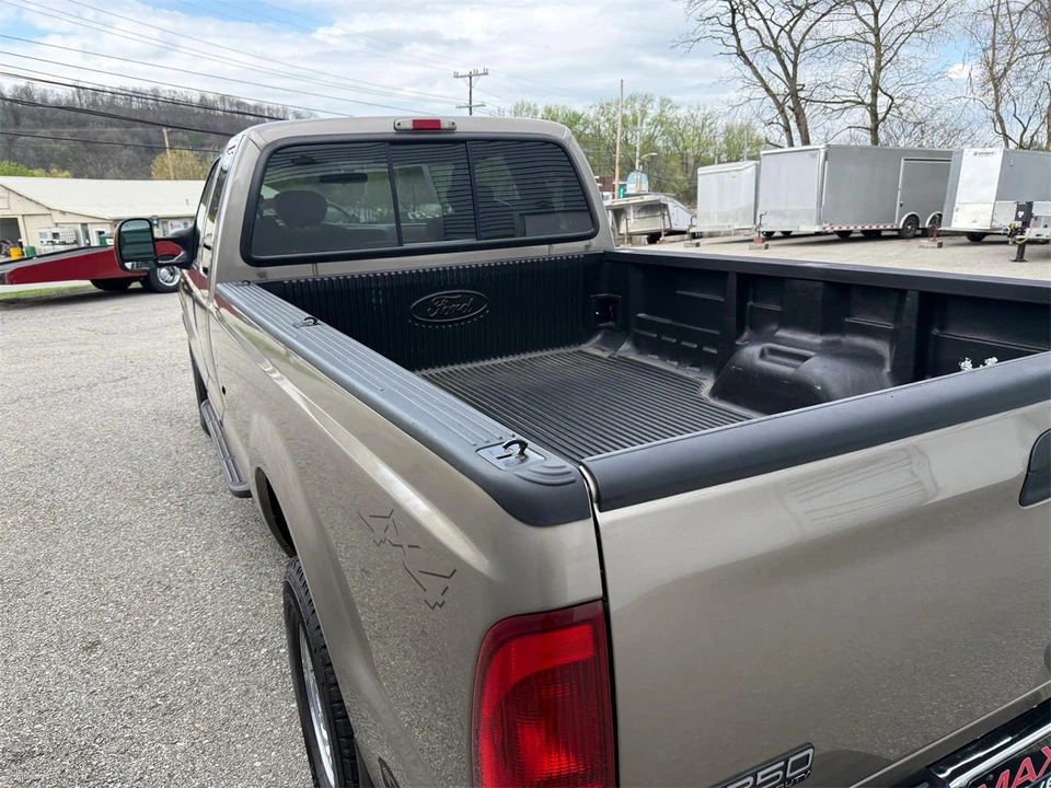 2003 Ford Super Duty 1st Gen - Image 11 of 31