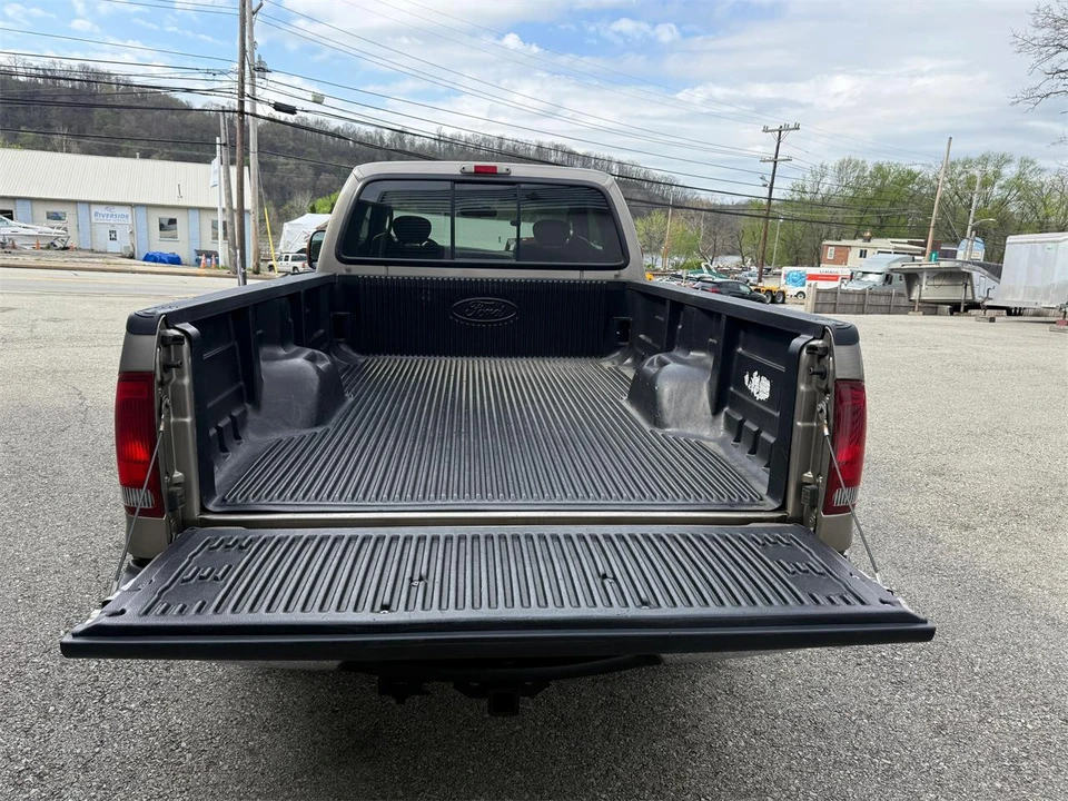 2003 Ford Super Duty 1st Gen - Image 10 of 31
