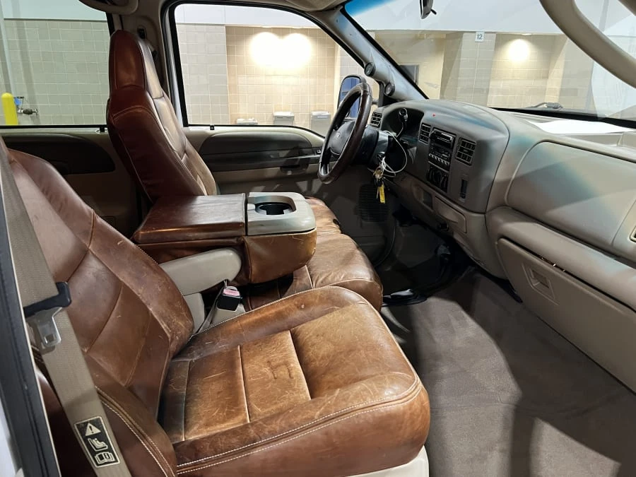 2003 Ford Super Duty 1st Gen - Image 6 of 7