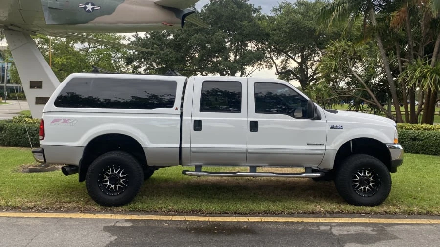 2003 Ford Super Duty 1st Gen - Image 9 of 12