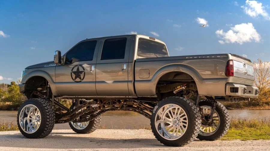 2003 Ford Super Duty 1st Gen - Image 2 of 27