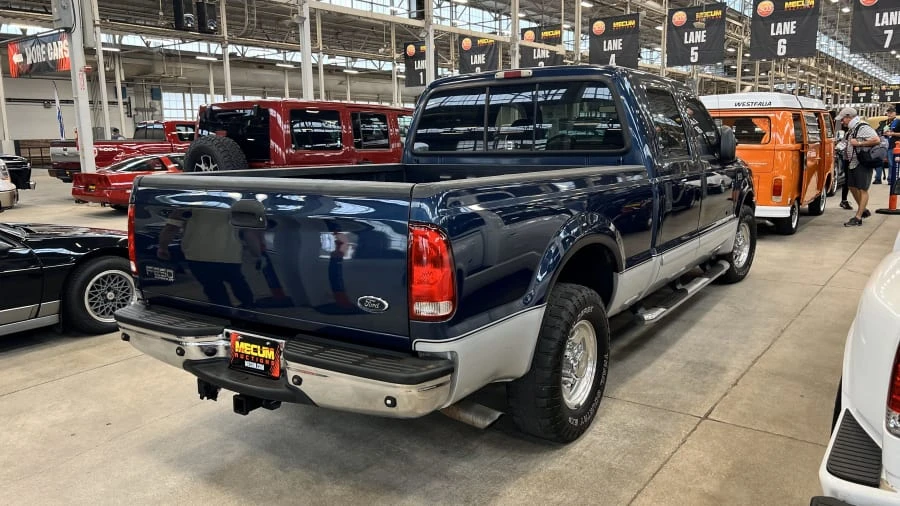 2003 Ford Super Duty 1st Gen - Image 2 of 8