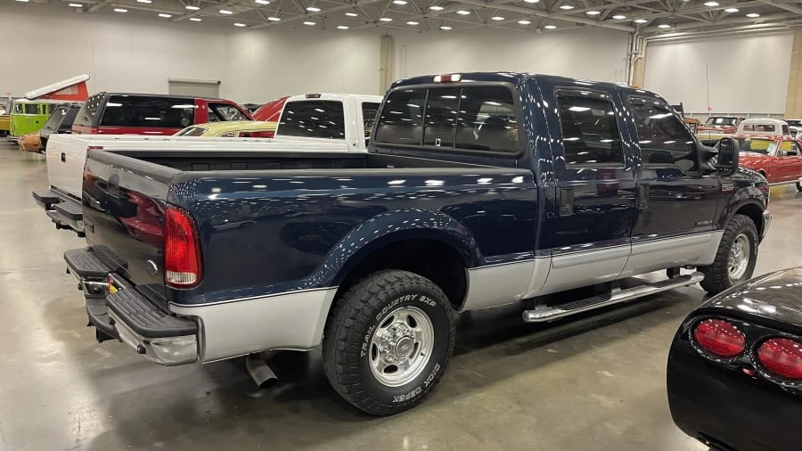 2003 Ford Super Duty 1st Gen - Image 2 of 4