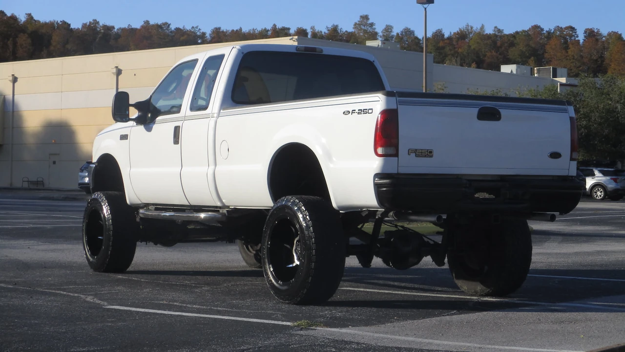 2003 Ford Super Duty 1st Gen - Image 3 of 7