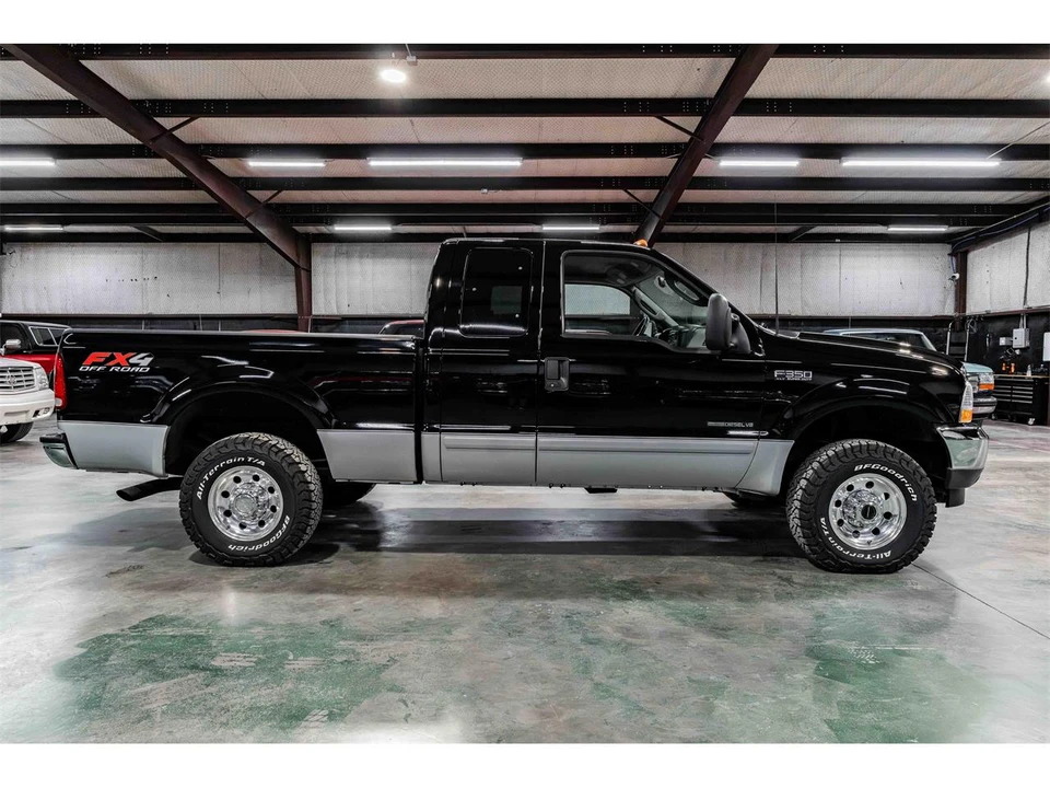 2003 Ford Super Duty 1st Gen - Image 6 of 25
