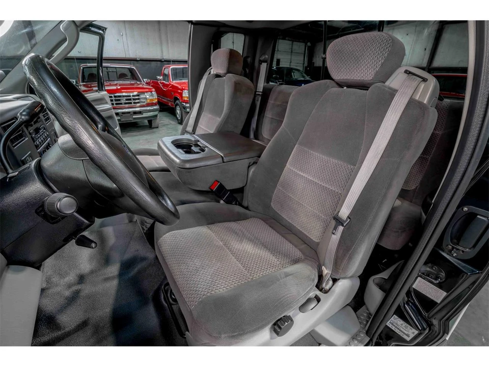 2003 Ford Super Duty 1st Gen - Image 13 of 25