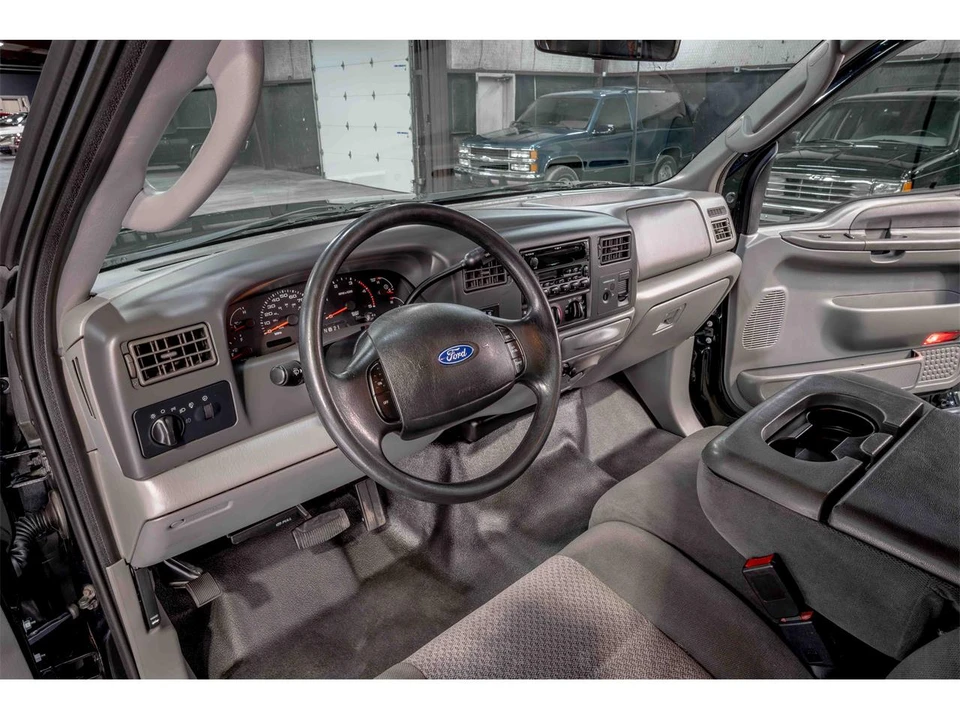 2003 Ford Super Duty 1st Gen - Image 14 of 25