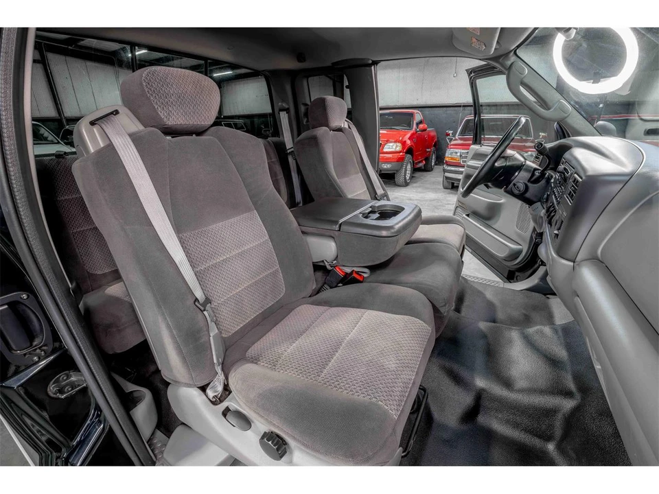 2003 Ford Super Duty 1st Gen - Image 16 of 25