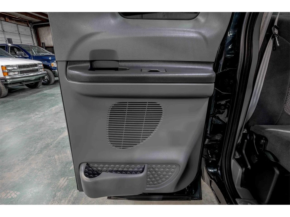 2003 Ford Super Duty 1st Gen - Image 20 of 25