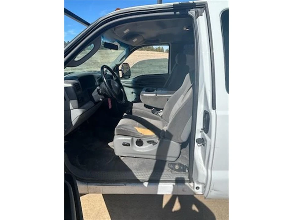 2003 Ford Super Duty 1st Gen - Image 13 of 14