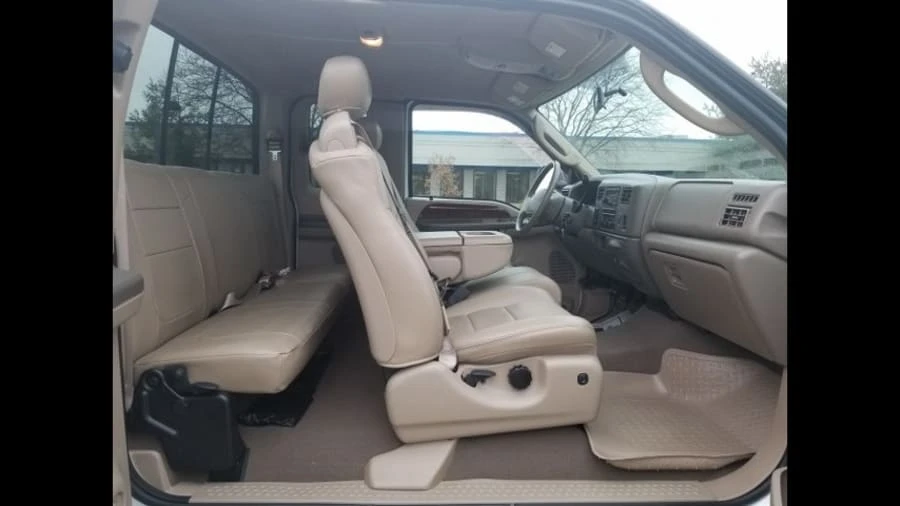 2003 Ford Super Duty 1st Gen - Image 4 of 12