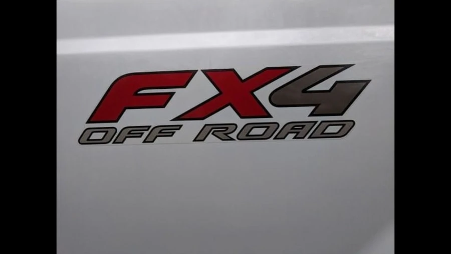 2003 Ford Super Duty 1st Gen - Image 8 of 12