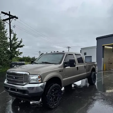 2003 Ford F350 Super Duty Crew Cab Lariat Pickup 4D 6 3/4 ft