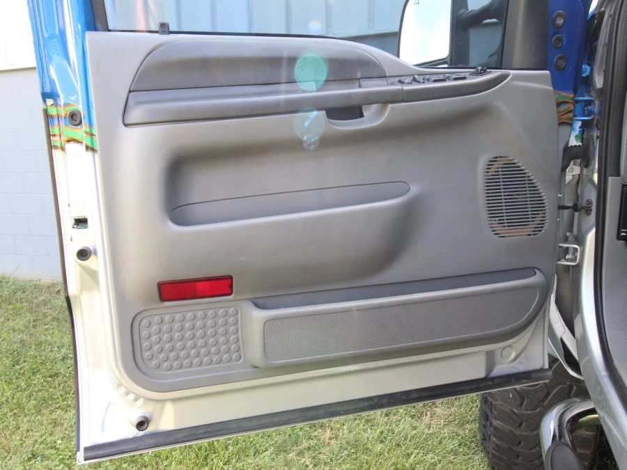 2003 Ford Super Duty 1st Gen - Image 23 of 31