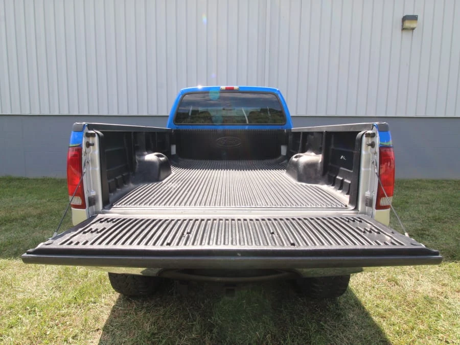 2003 Ford Super Duty 1st Gen - Image 13 of 31