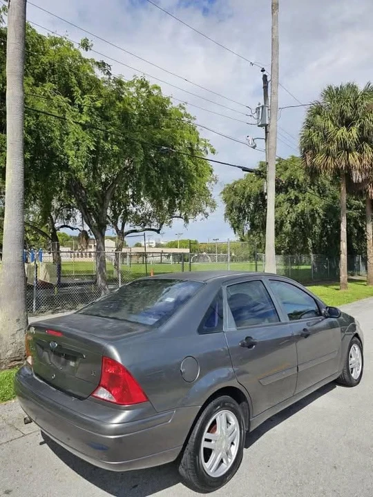 2003 Ford Focus 1st Gen - Image 3 of 9