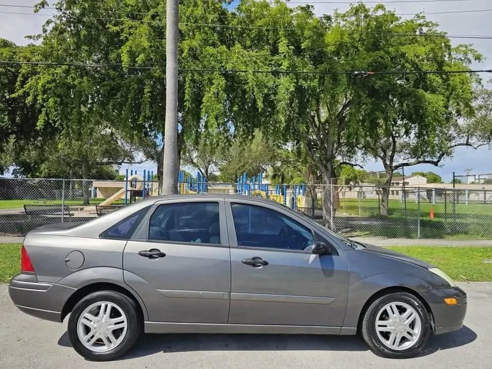 2003 Ford Focus 1st Gen - Image 7 of 9