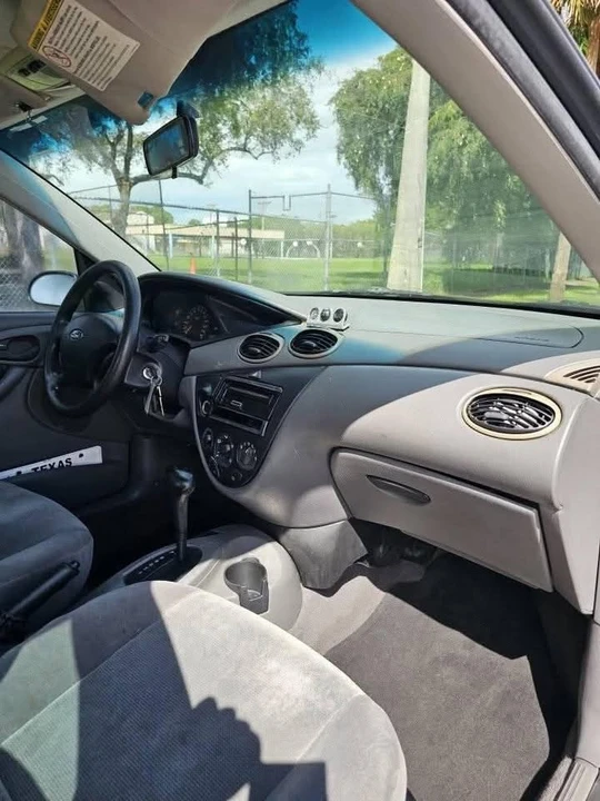 2003 Ford Focus 1st Gen - Image 8 of 9