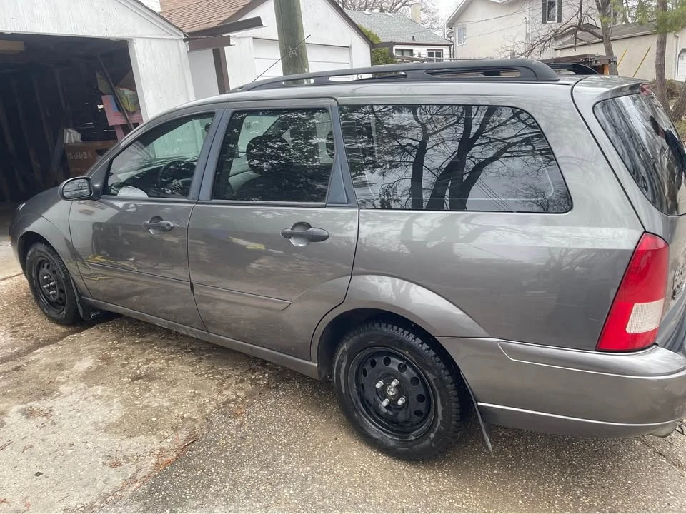 2003 Ford Focus 1st Gen - Image 5 of 12