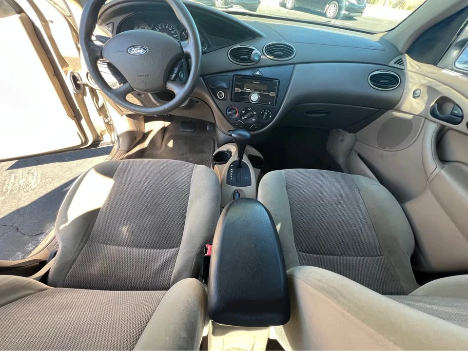 2003 Ford Focus 1st Gen - Image 16 of 17