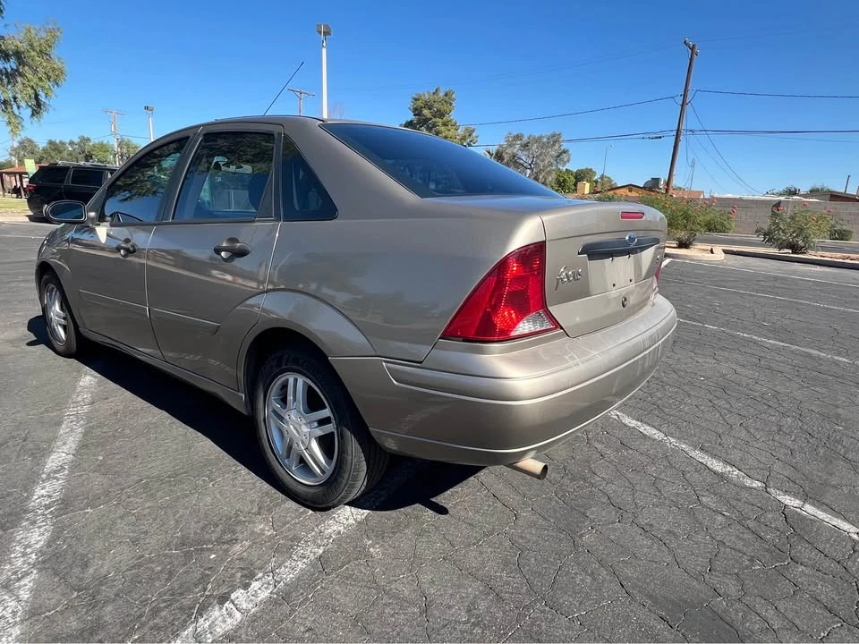 2003 Ford Focus 1st Gen - Image 13 of 17