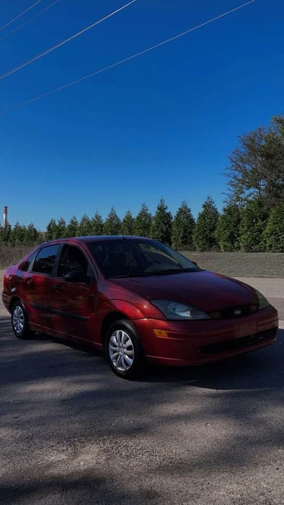 2003 Ford Focus 1st Gen - Image 2 of 7
