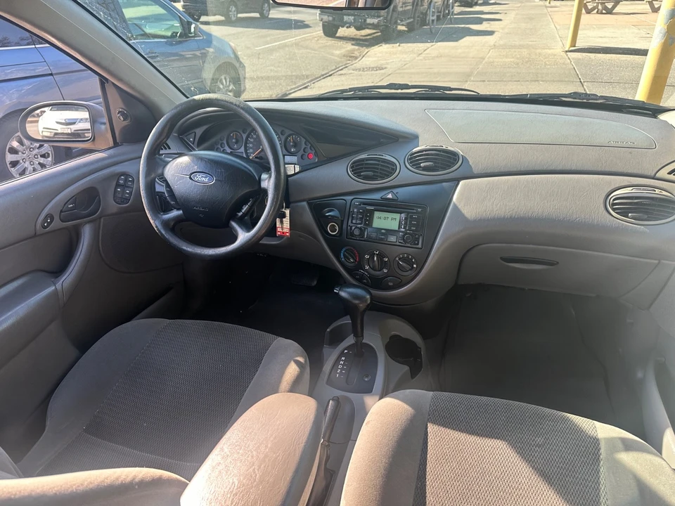 2003 Ford Focus 1st Gen - Image 14 of 19