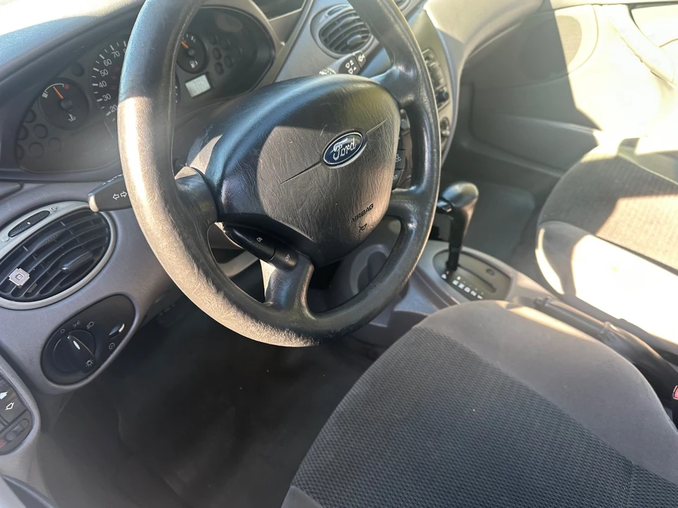2003 Ford Focus 1st Gen - Image 16 of 19