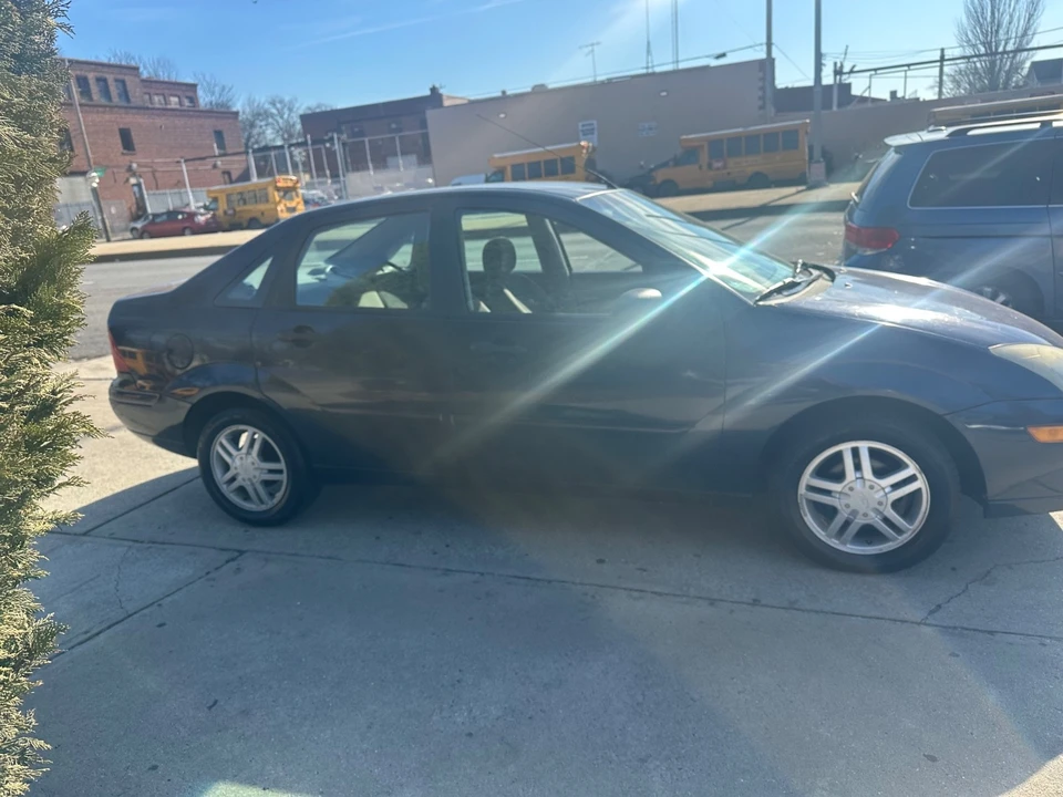 2003 Ford Focus 1st Gen - Image 4 of 19