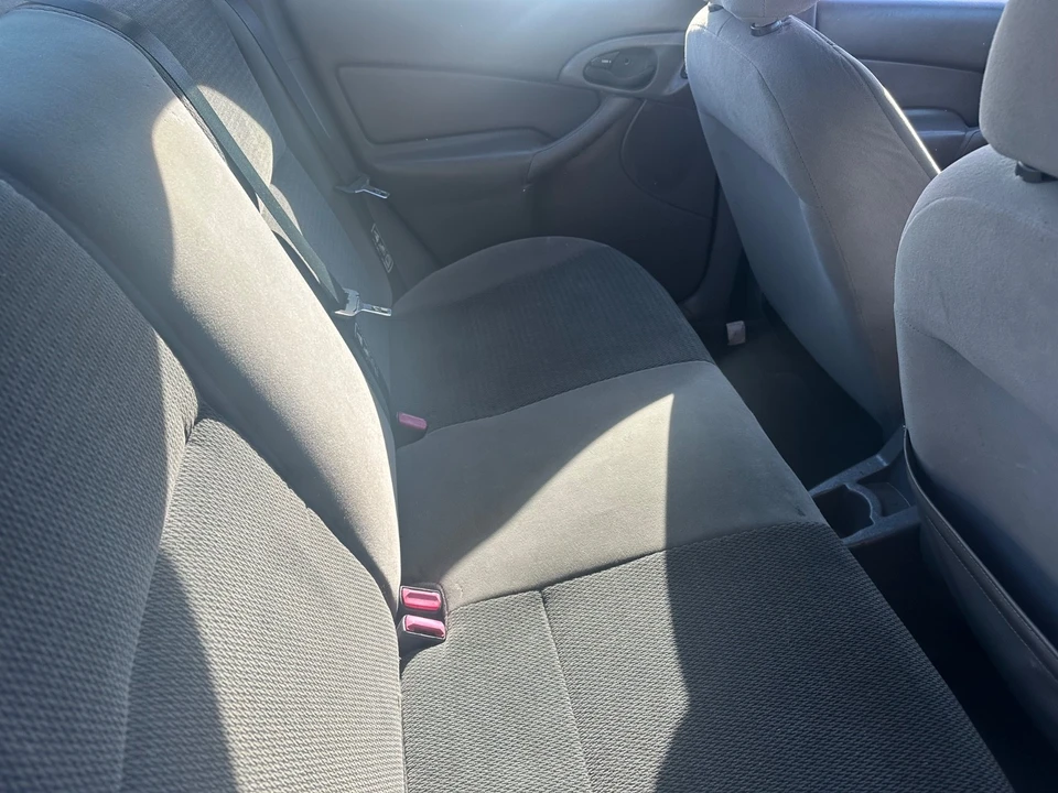 2003 Ford Focus 1st Gen - Image 13 of 19