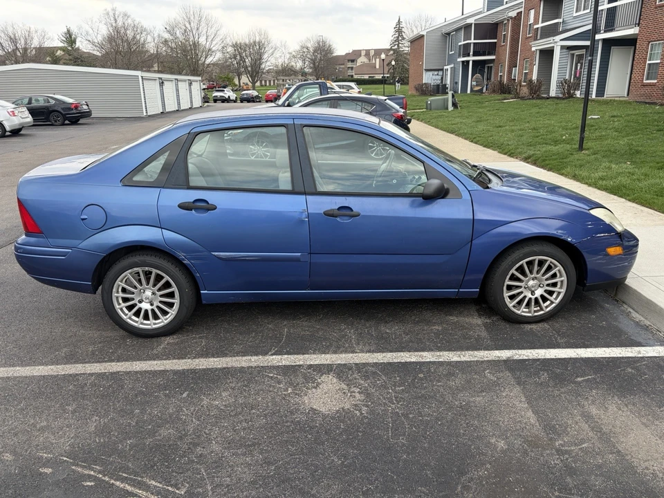 2003 Ford Focus 1st Gen - Image 2 of 5