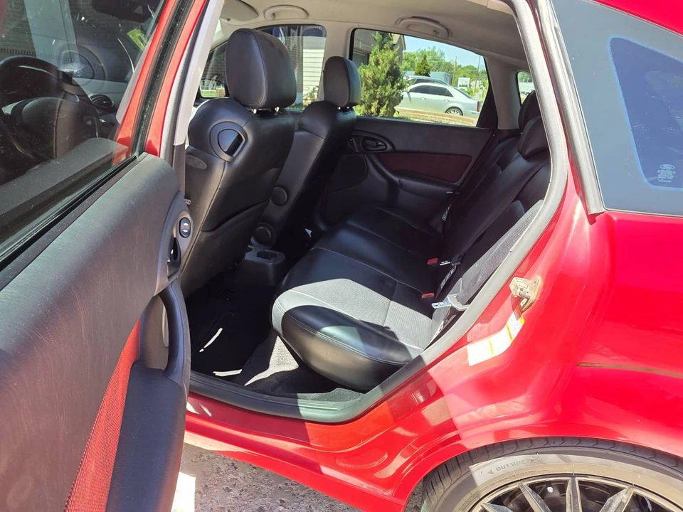 2003 Ford Focus 1st Gen - Image 11 of 16