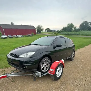 2003 Ford Focus SVT Hatchback 2D
