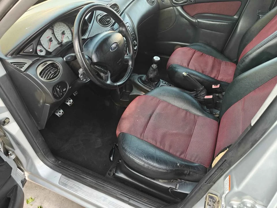 2003 Ford Focus 1st Gen - Image 5 of 11